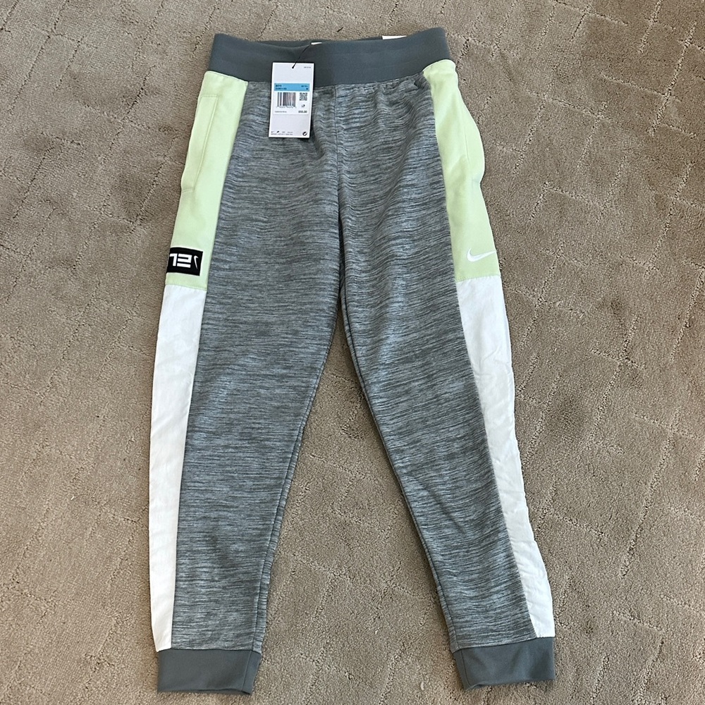 Nike boys joggers size medium New With Tags